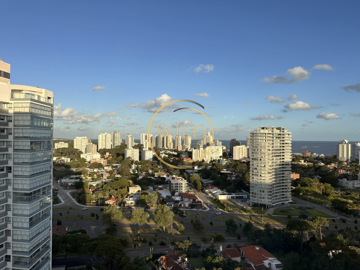 Apartamento ID.2621 - Vende apto de 2 dormitorios en Miami Boulevard ! Punta del este