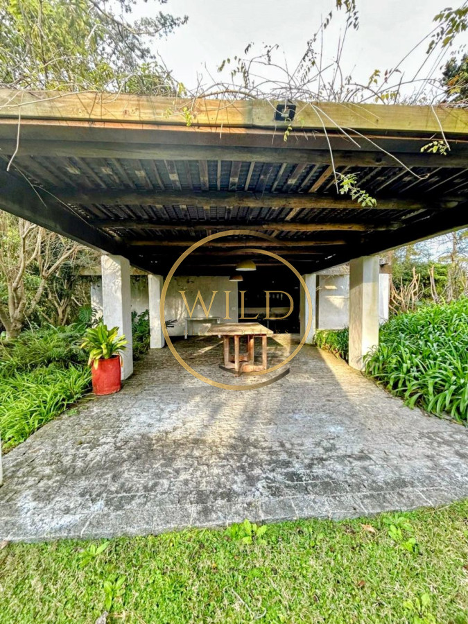 Casa ID.1849 - Casa exclusiva en la Zona del Golf, Oportunidad en Punta del Este.