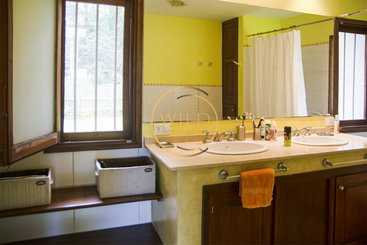 Casa ID.2561 - En una exelente ubicacion, una muy buena oportunidad 