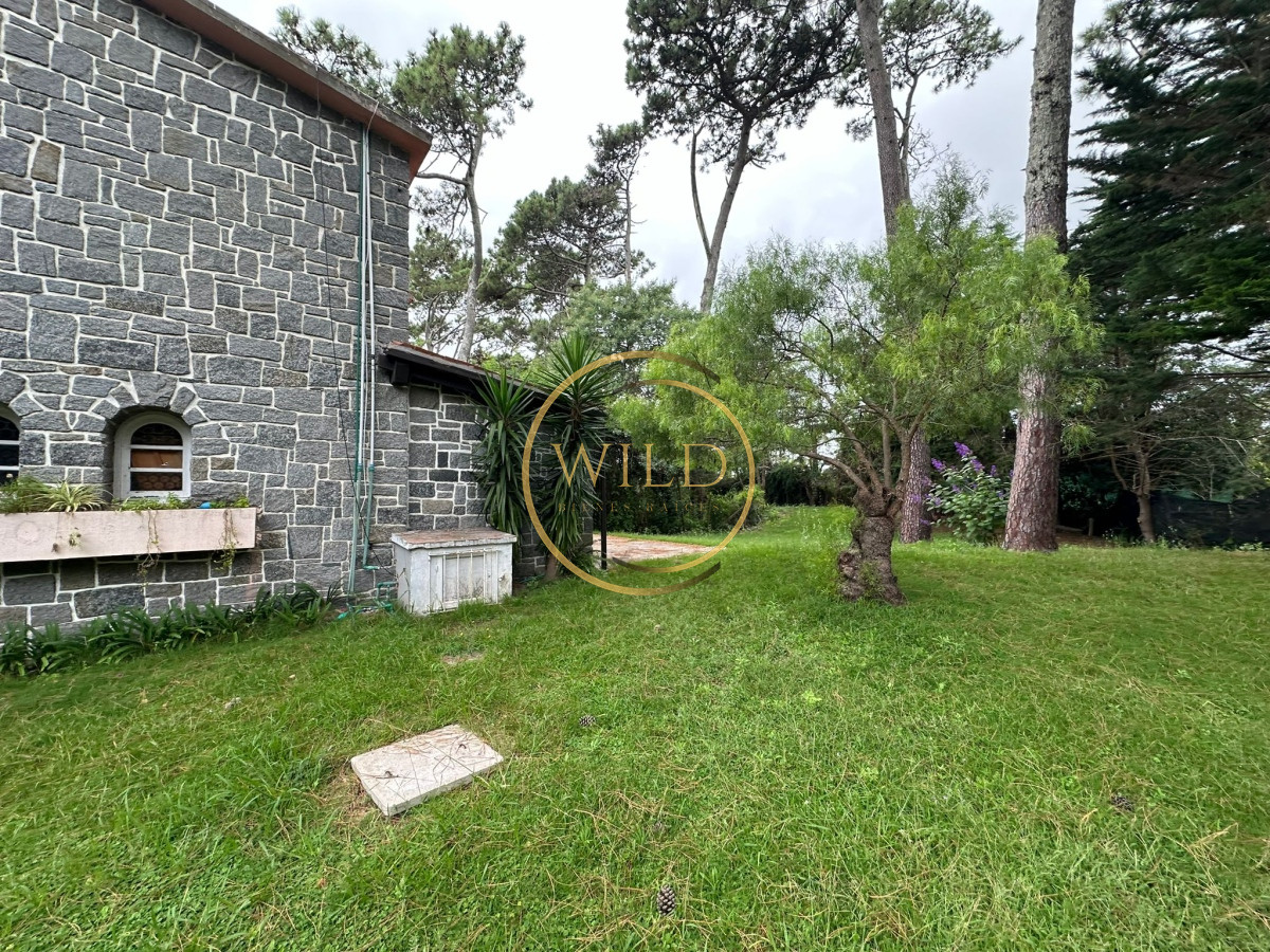 Casa ID.1969 - Vende Casa de 4 dormitorios en San Rafael , Punta del este