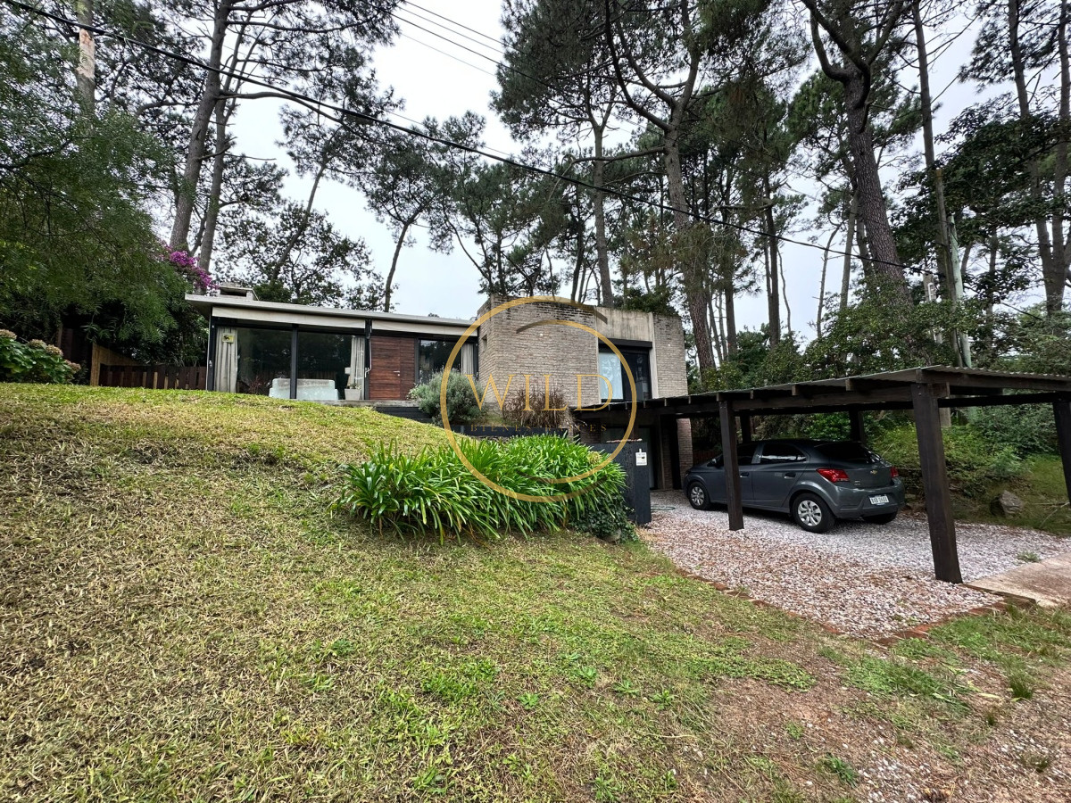 Casa ID.2020 - Vende casa muy linda en Pinares , Punta del Este 