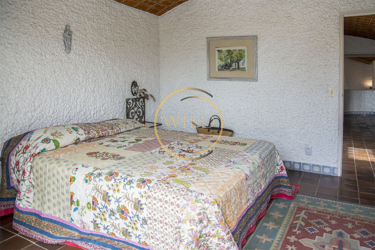 Casa ID.2185 - Hermosa casa en venta en zona de la península.