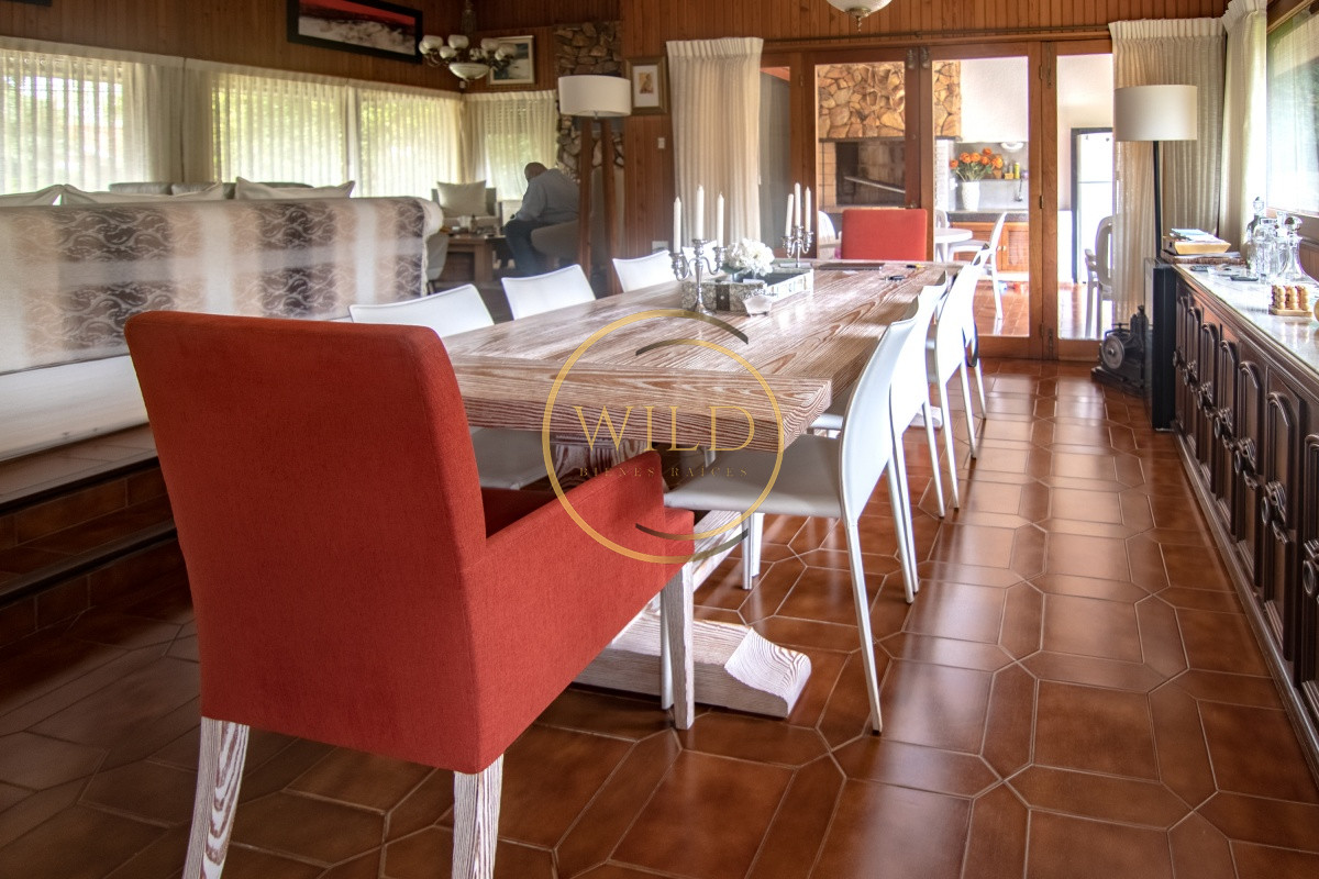 Casa ID.2564 - Casa de gran tamaño ubicada en zona de paz y tranquilidad.