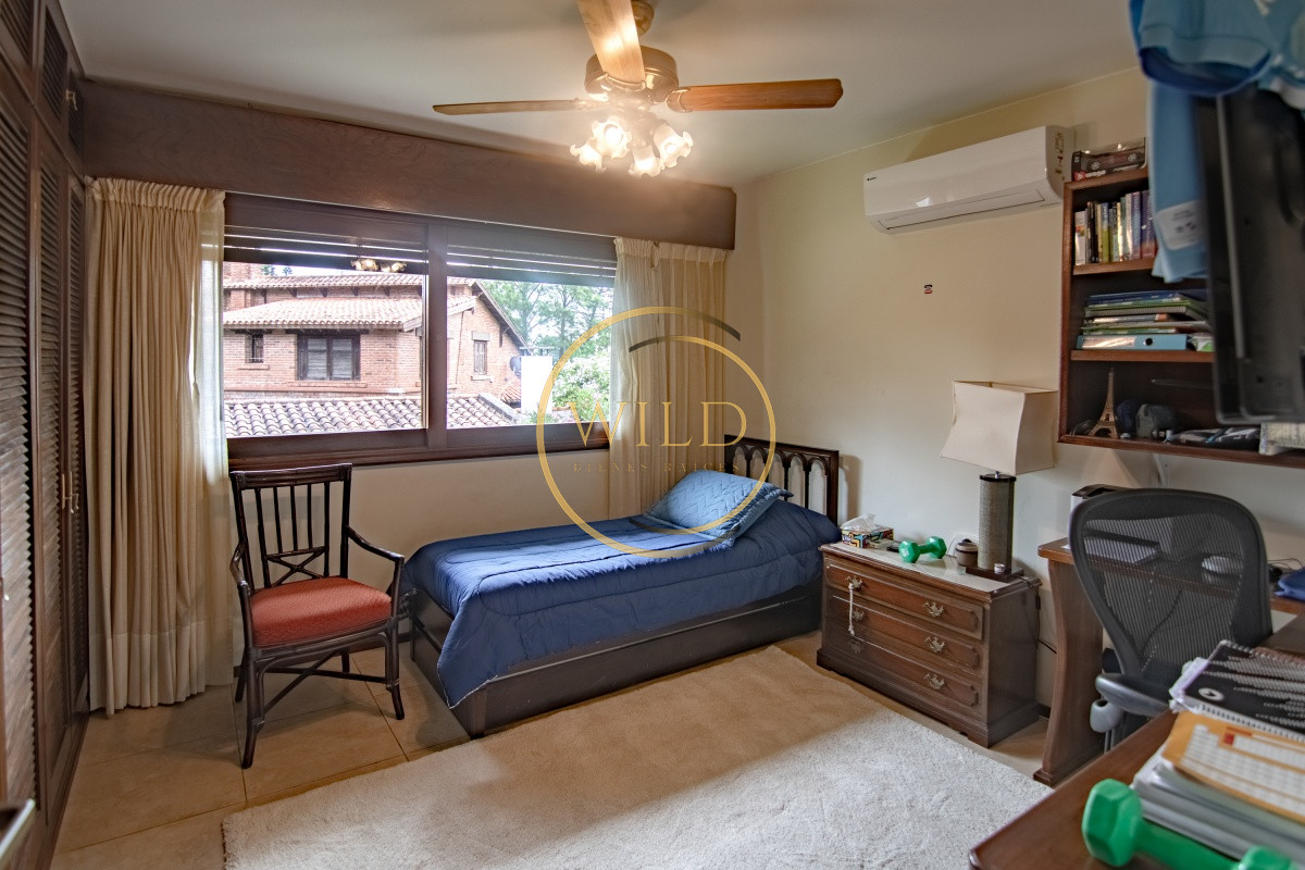 Casa ID.2564 - Casa de gran tamaño ubicada en zona de paz y tranquilidad.