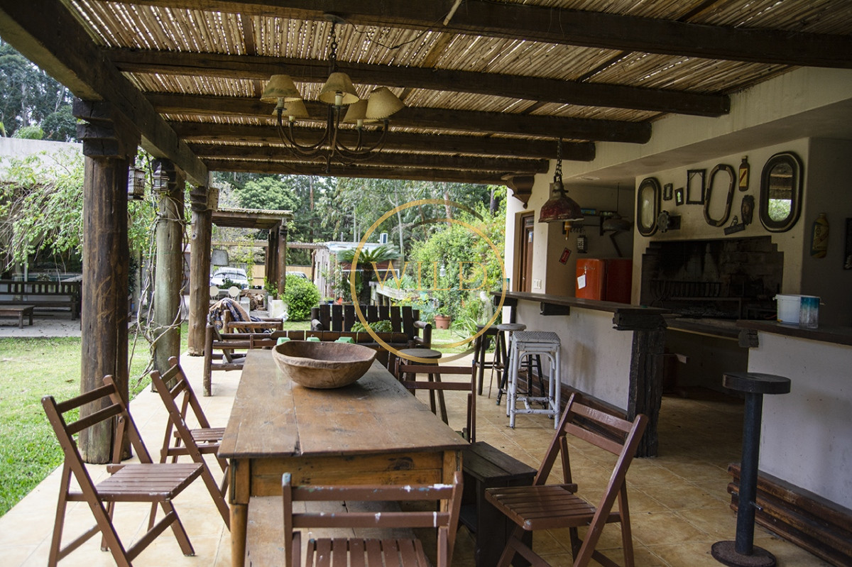 Casa ID.2561 - En una exelente ubicacion, una muy buena oportunidad 