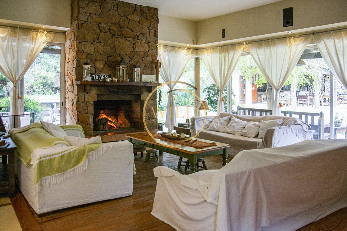 Casa ID.2561 - En una exelente ubicacion, una muy buena oportunidad 