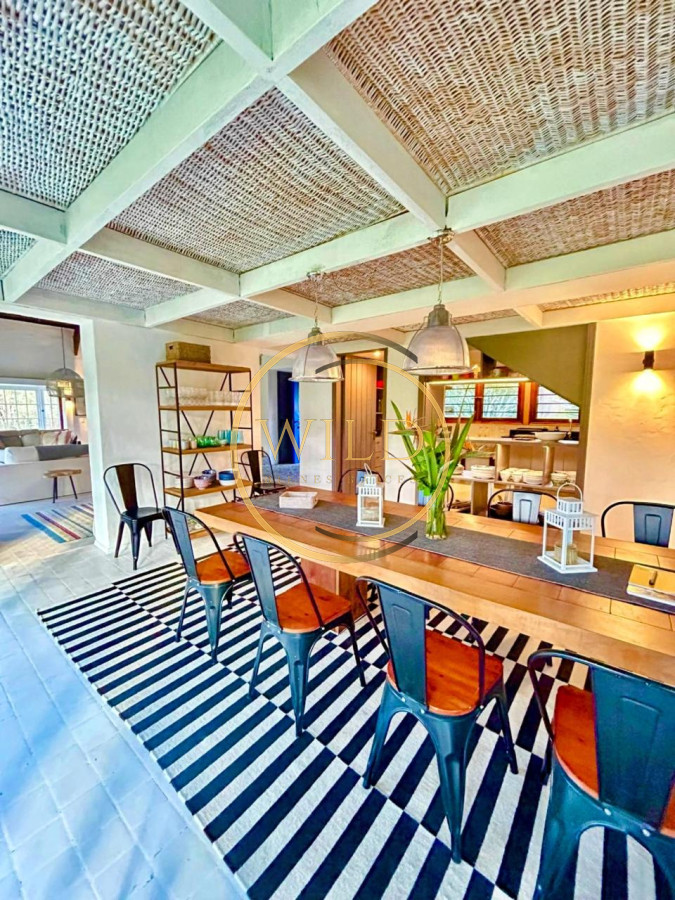 Casa ID.1849 - Casa exclusiva en la Zona del Golf, Oportunidad en Punta del Este.