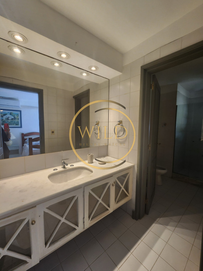 Casa ID.1847 - Casa de Cinco Dormitorios en Suite - Punta del Este