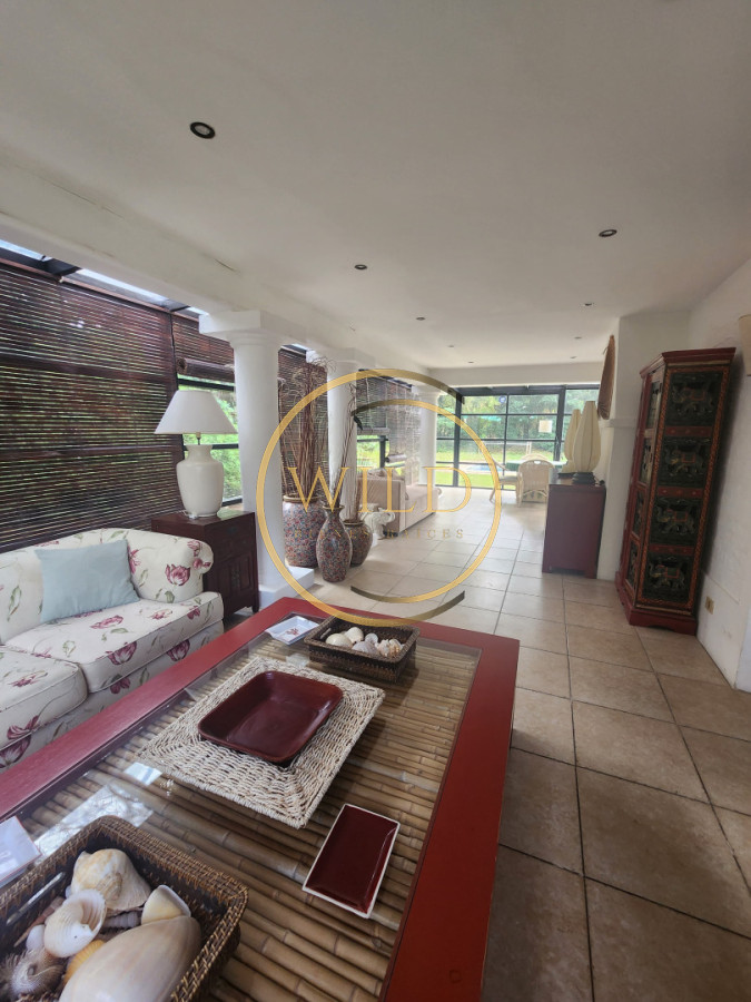 Casa ID.1847 - Casa de Cinco Dormitorios en Suite - Punta del Este