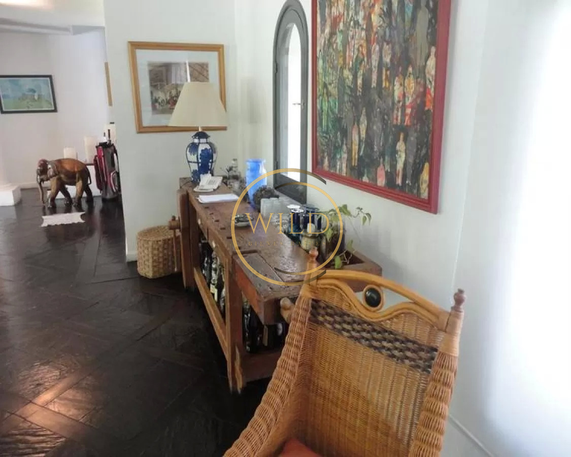 Casa ID.1847 - Casa de Cinco Dormitorios en Suite - Punta del Este