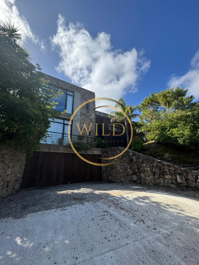 Casa ID.2570 - Casa en Alborada - Punta del Este