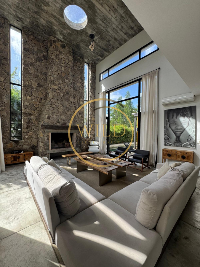 Casa ID.2570 - Casa en Alborada - Punta del Este