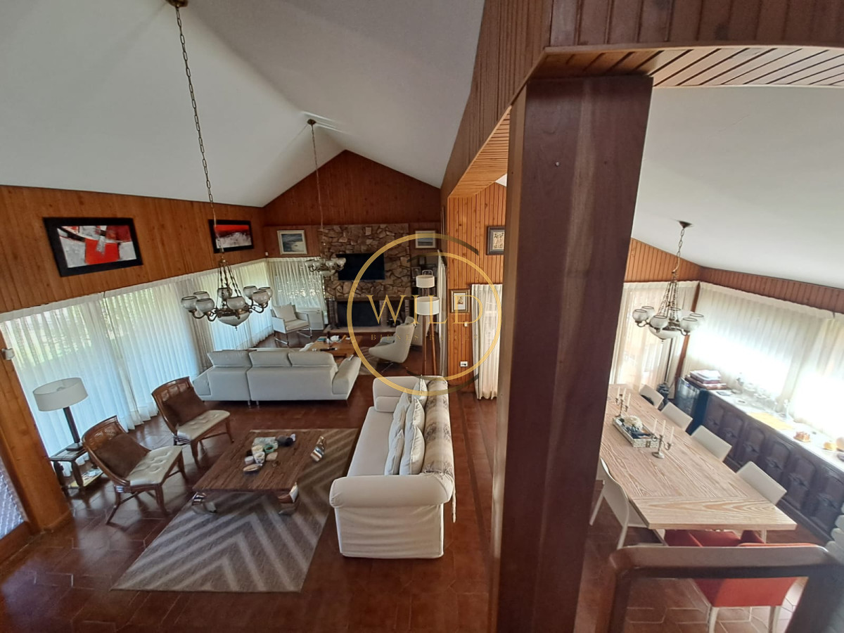 Casa ID.2564 - Casa de gran tamaño ubicada en zona de paz y tranquilidad.