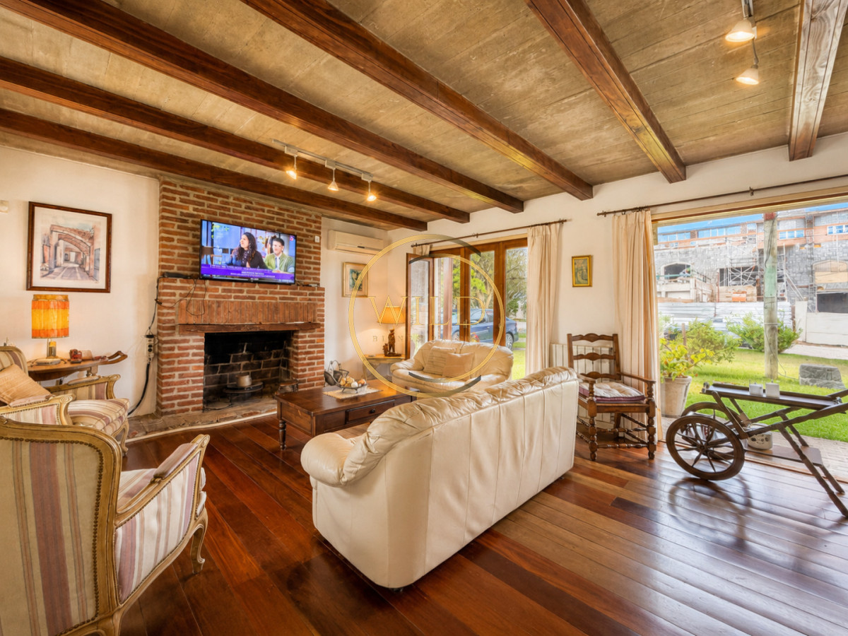 Casa ID.2628 - Vende hermosa casa en san rafael , cerca del mar, Punta del Este