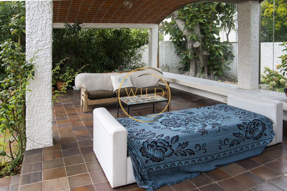 Casa ID.2185 - Hermosa casa en venta en zona de la península.