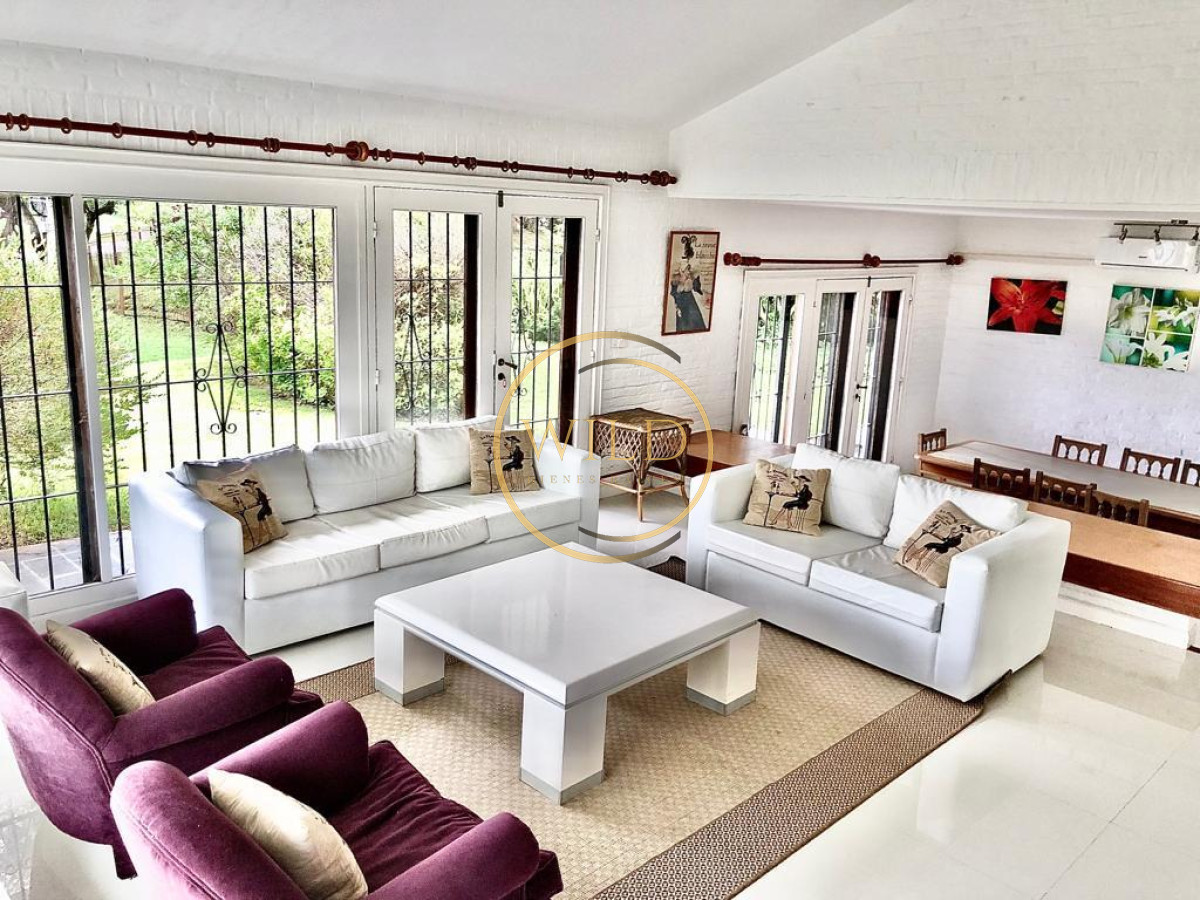 Casa ID.2236 - Casa en venta en Lugano, Punta del este, 3 dormitorios y dependencia