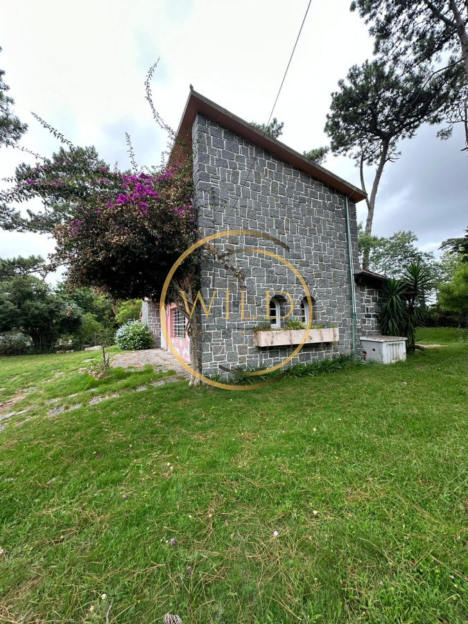 Casa ID.1969 - Vende Casa de 4 dormitorios en San Rafael , Punta del este