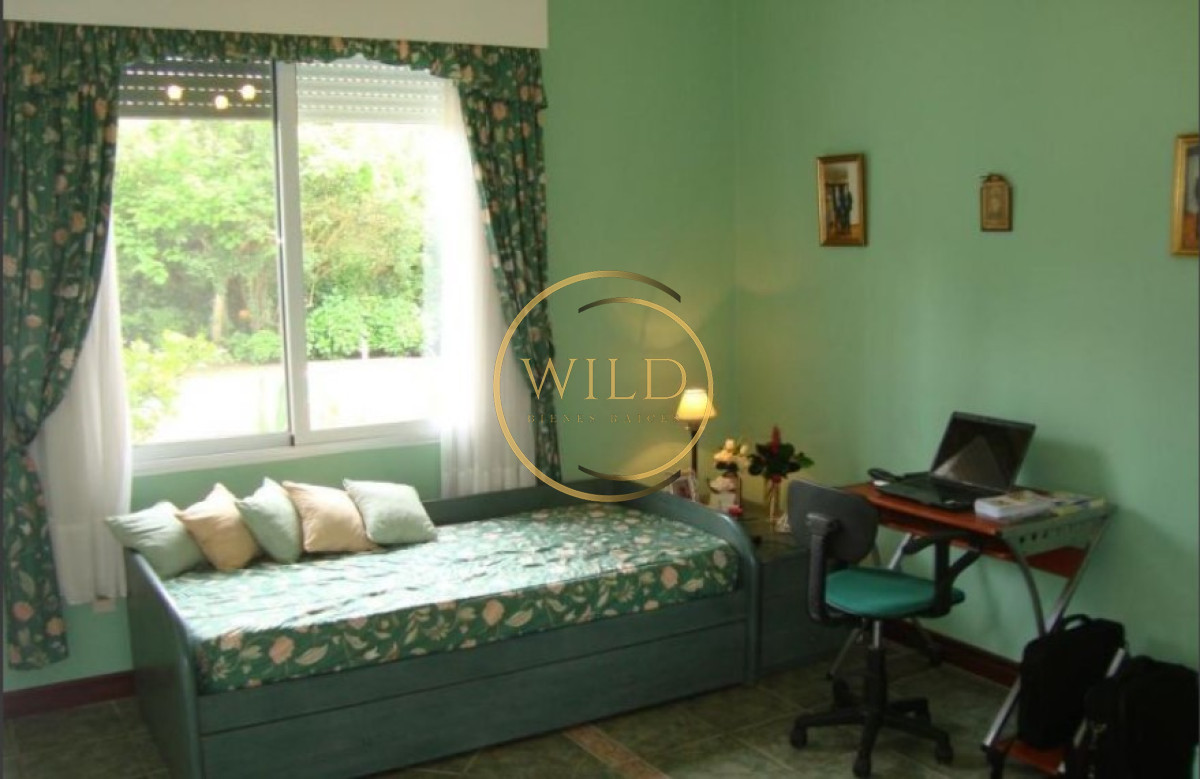 Casa ID.2568 - Hermosa casa en venta de 5 dormitorios.