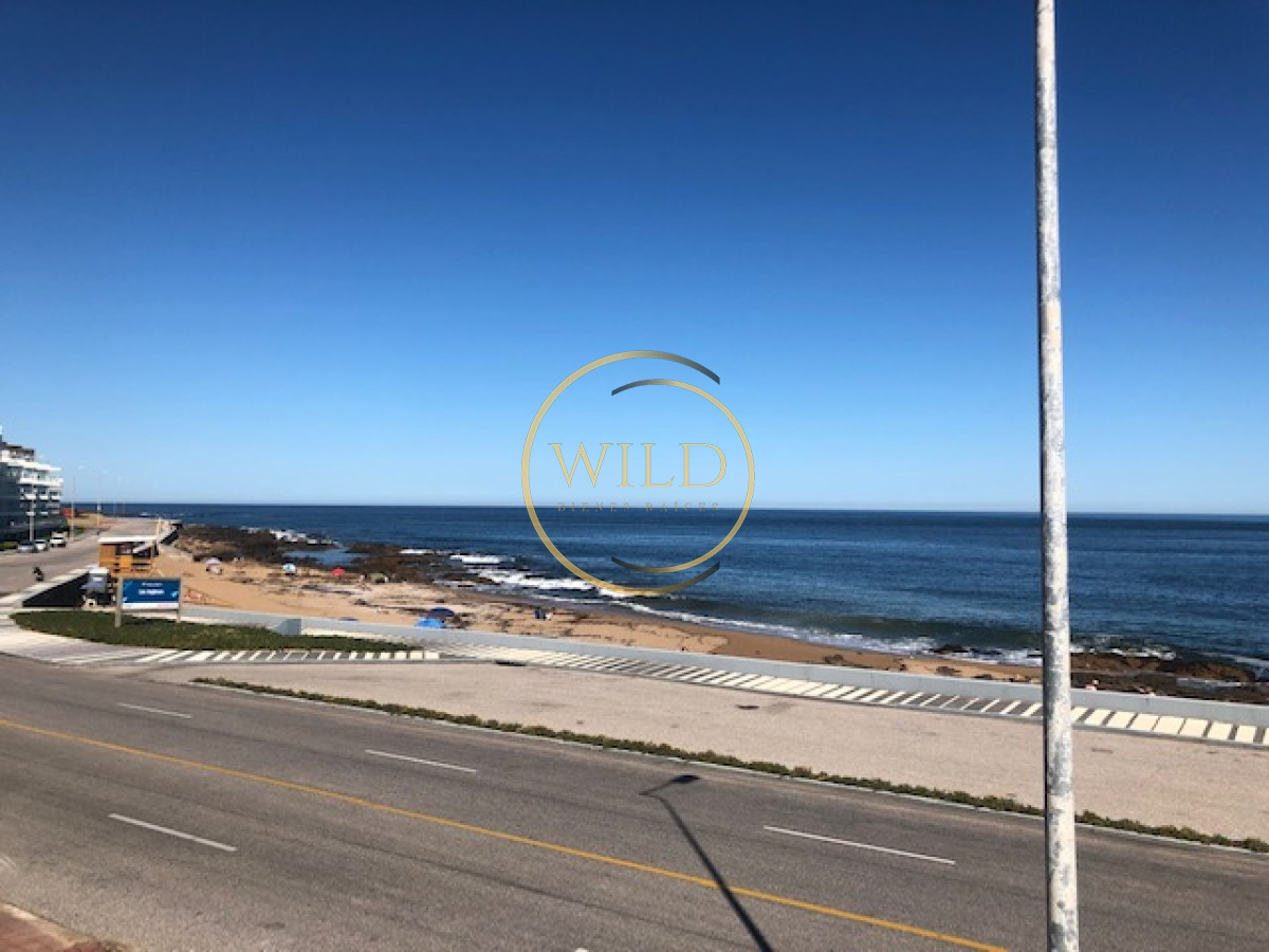 Casa ID.2186 - Casa en venta frente al mar