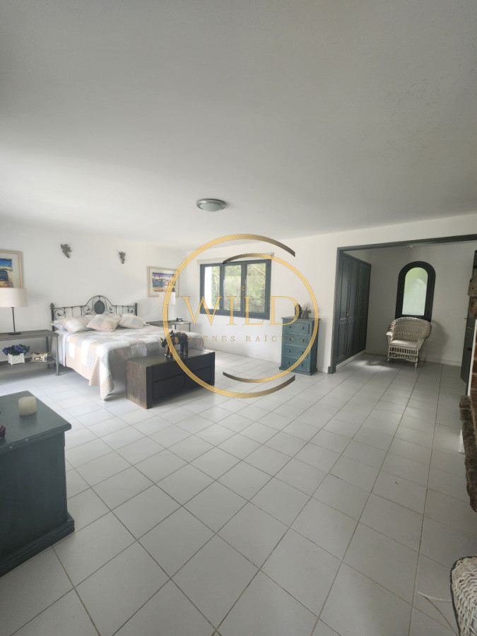 Casa ID.1847 - Casa de Cinco Dormitorios en Suite - Punta del Este