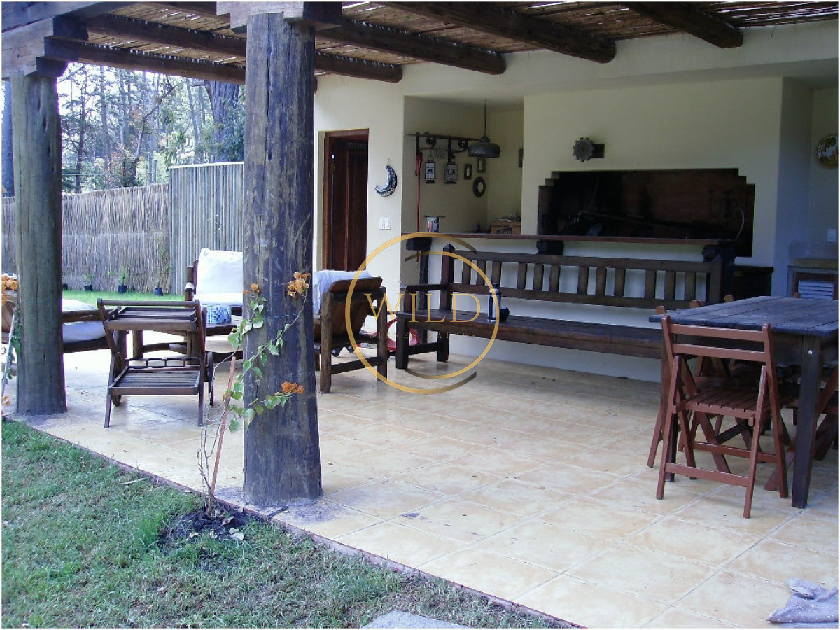 Casa ID.2561 - En una exelente ubicacion, una muy buena oportunidad 