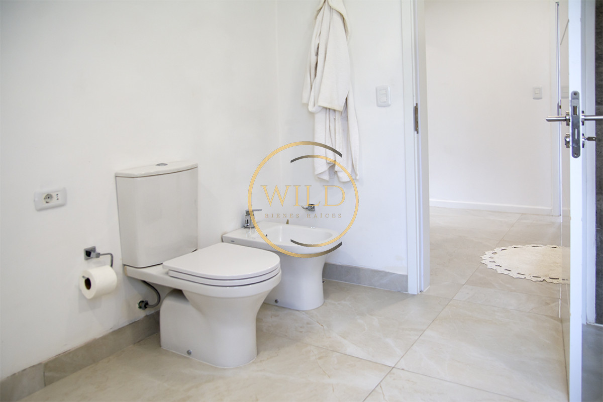 Casa ID.2201 - Casa ideal de 4 dormitorios en suite en San Rafael Punta del Este.