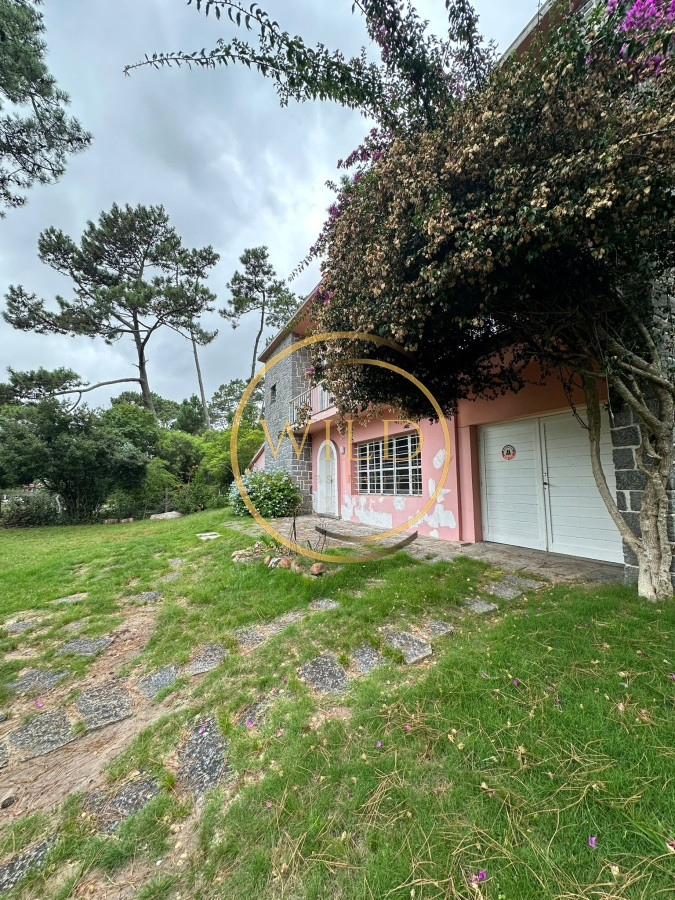 Casa ID.1969 - Vende Casa de 4 dormitorios en San Rafael , Punta del este