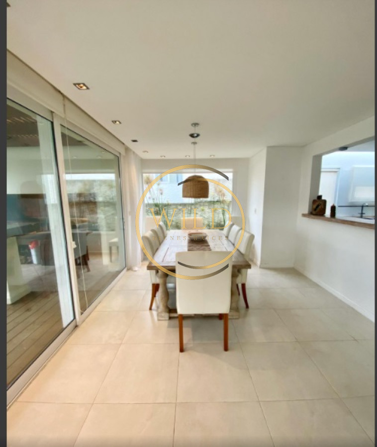 Casa ID.2181 - Venta de Casa 4 DORMITORIOS en Punta del Este, Maldonado