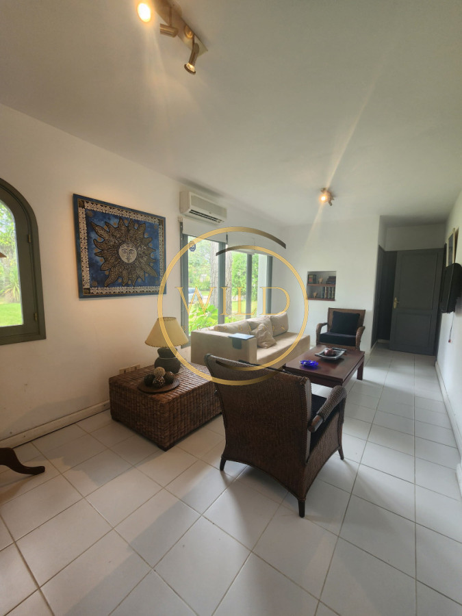 Casa ID.1847 - Casa de Cinco Dormitorios en Suite - Punta del Este