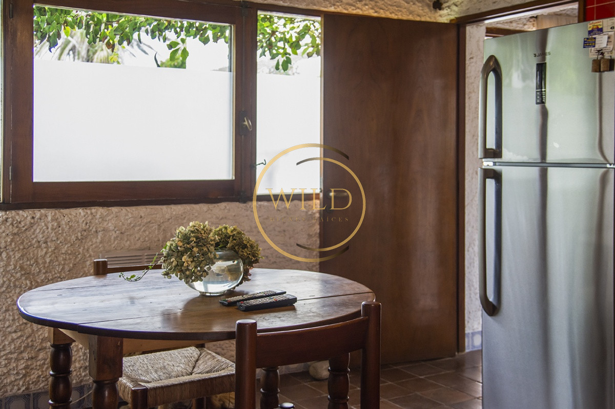 Casa ID.2185 - Hermosa casa en venta en zona de la península.