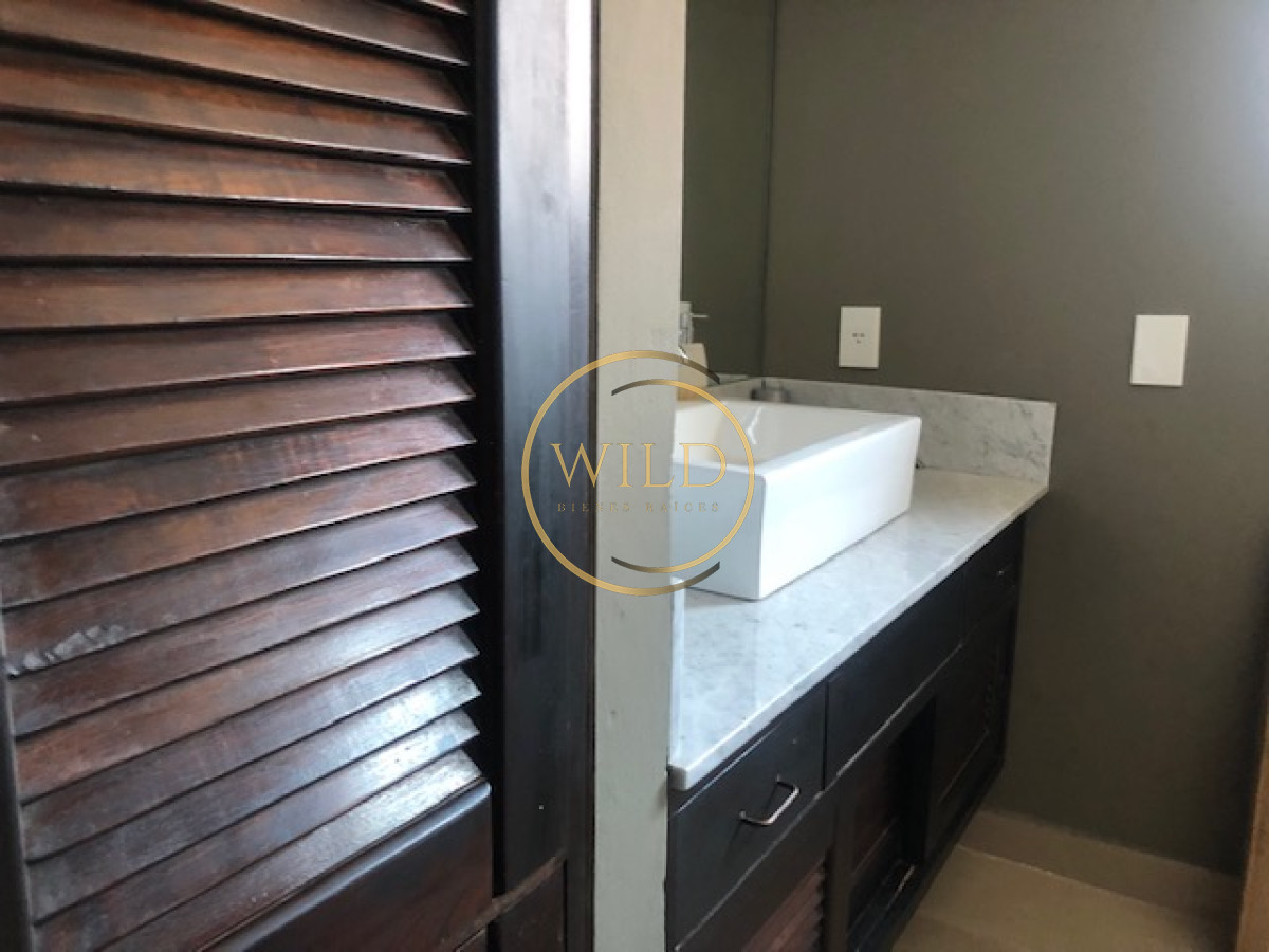 Casa ID.2186 - Casa en venta frente al mar