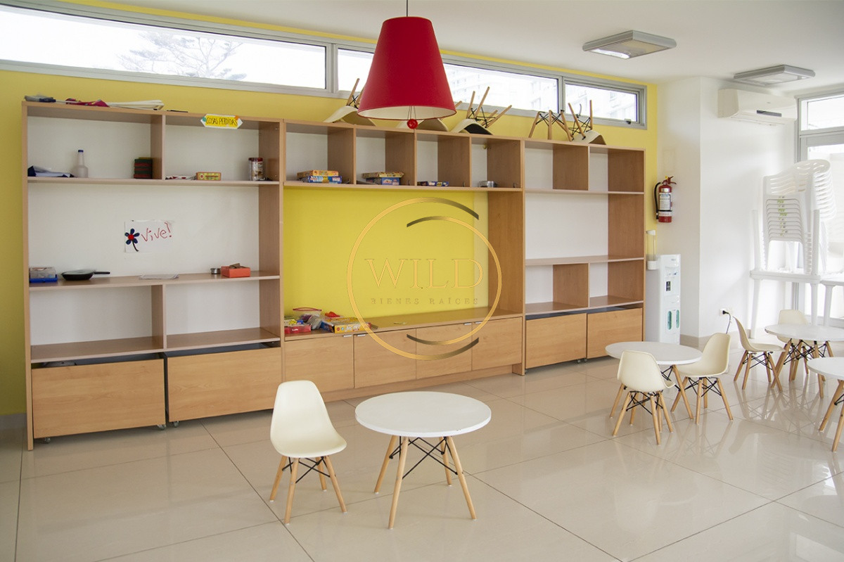Apartamento ID.2621 - Vende apto de 2 dormitorios en Miami Boulevard ! Punta del este