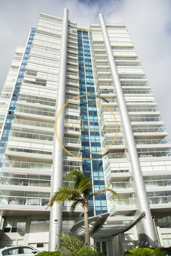 Apartamento ID.2621 - Vende apto de 2 dormitorios en Miami Boulevard ! Punta del este