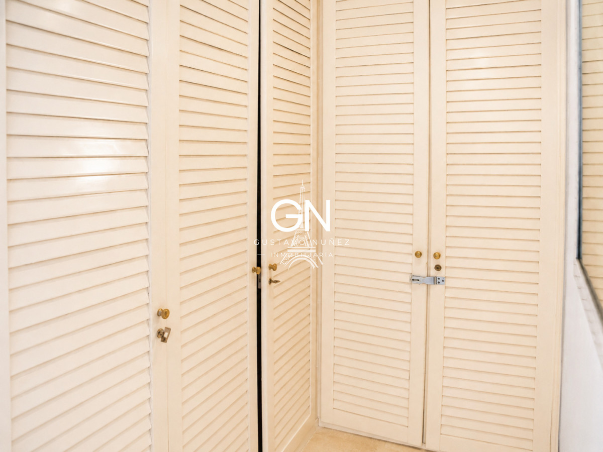 Apartamento ID.3845 - Hermoso Departamento en venta con vista al mar, primera fila