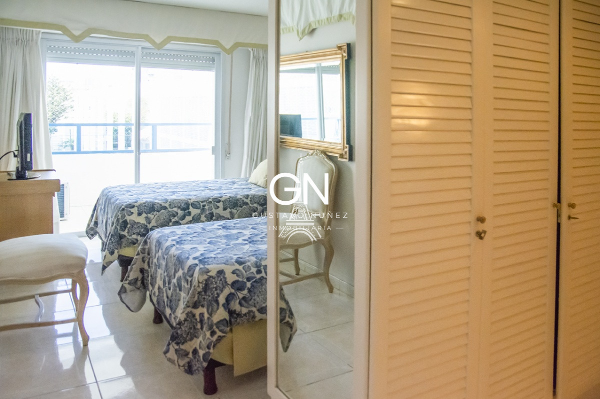 Apartamento ID.3845 - Hermoso Departamento en venta con vista al mar, primera fila