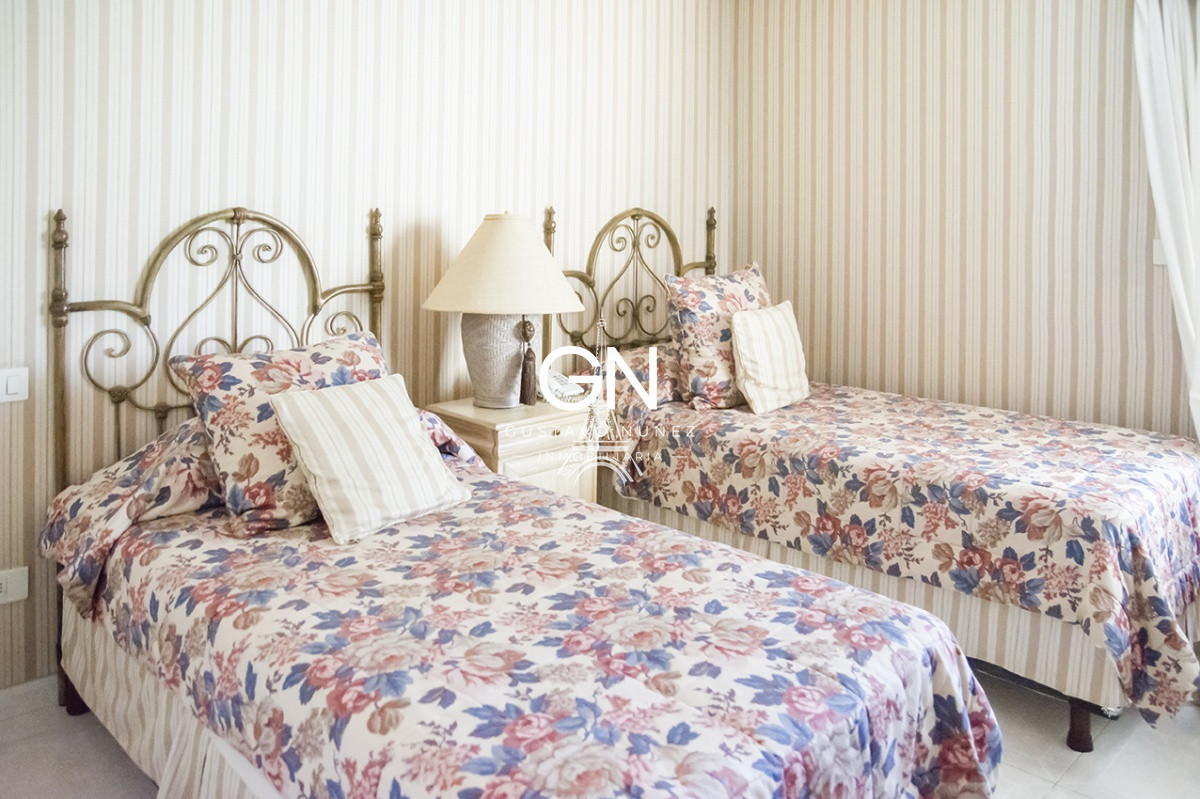 Apartamento ID.3845 - Hermoso Departamento en venta con vista al mar, primera fila