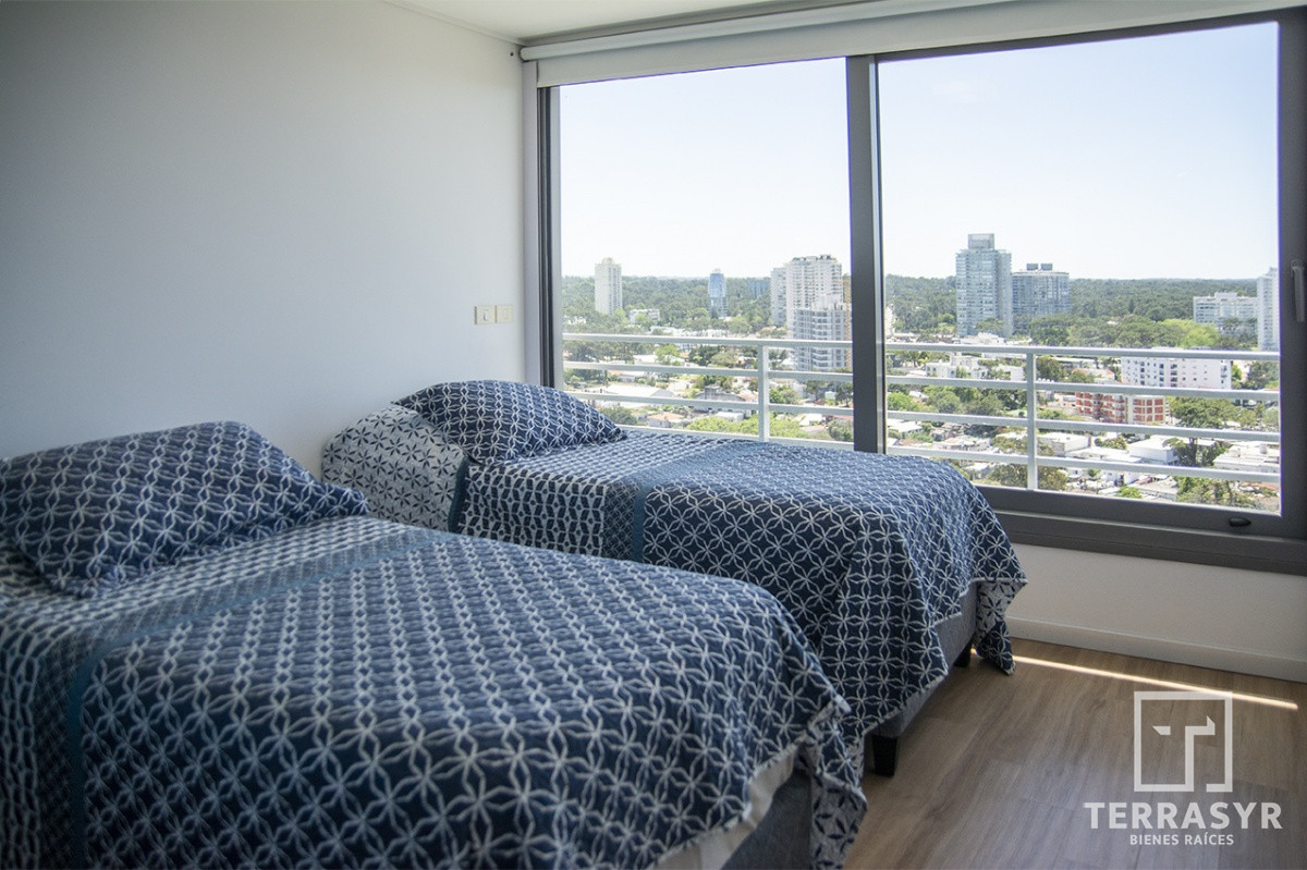 Apartamento ID.593 - Departamento de 2 suites en venta en Alexander Boulevard, Playa Mansa