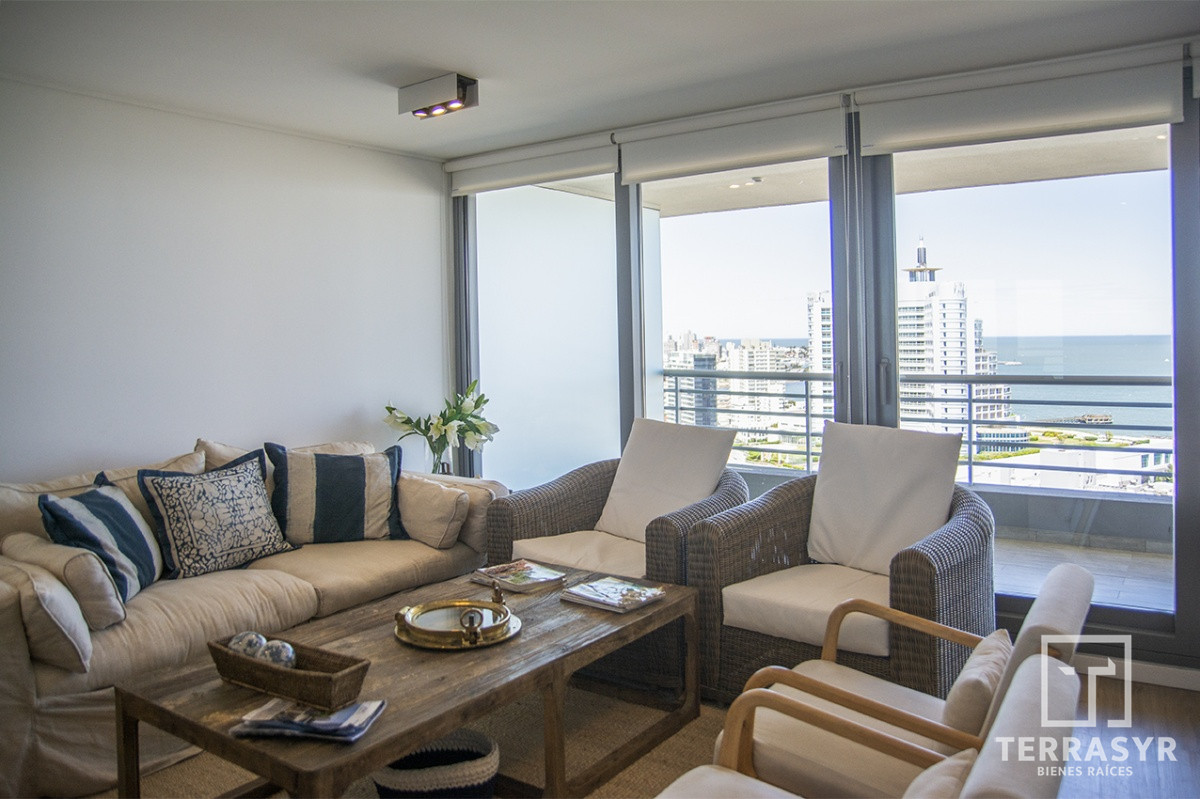 Apartamento ID.593 - Departamento de 2 suites en venta en Alexander Boulevard, Playa Mansa