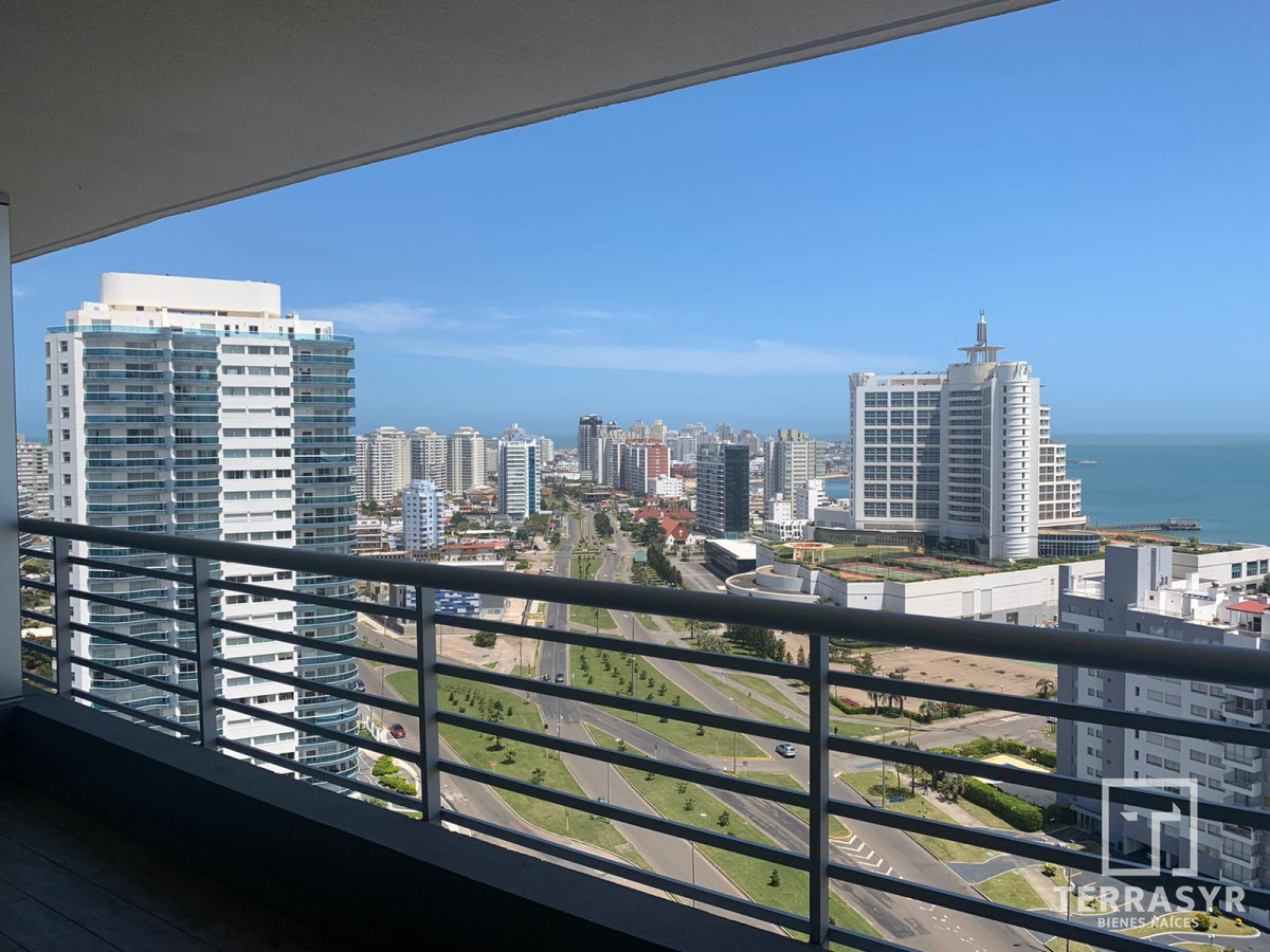 Apartamento ID.593 - Departamento de 2 suites en venta en Alexander Boulevard, Playa Mansa