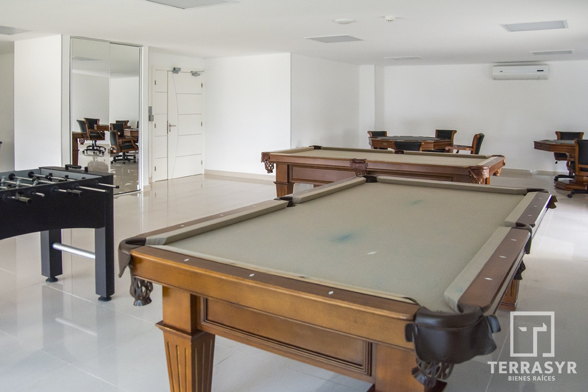 Apartamento ID.594 - Apartamento en venta de  2 dormitorios en Punta Del Este - Miami Boulevard