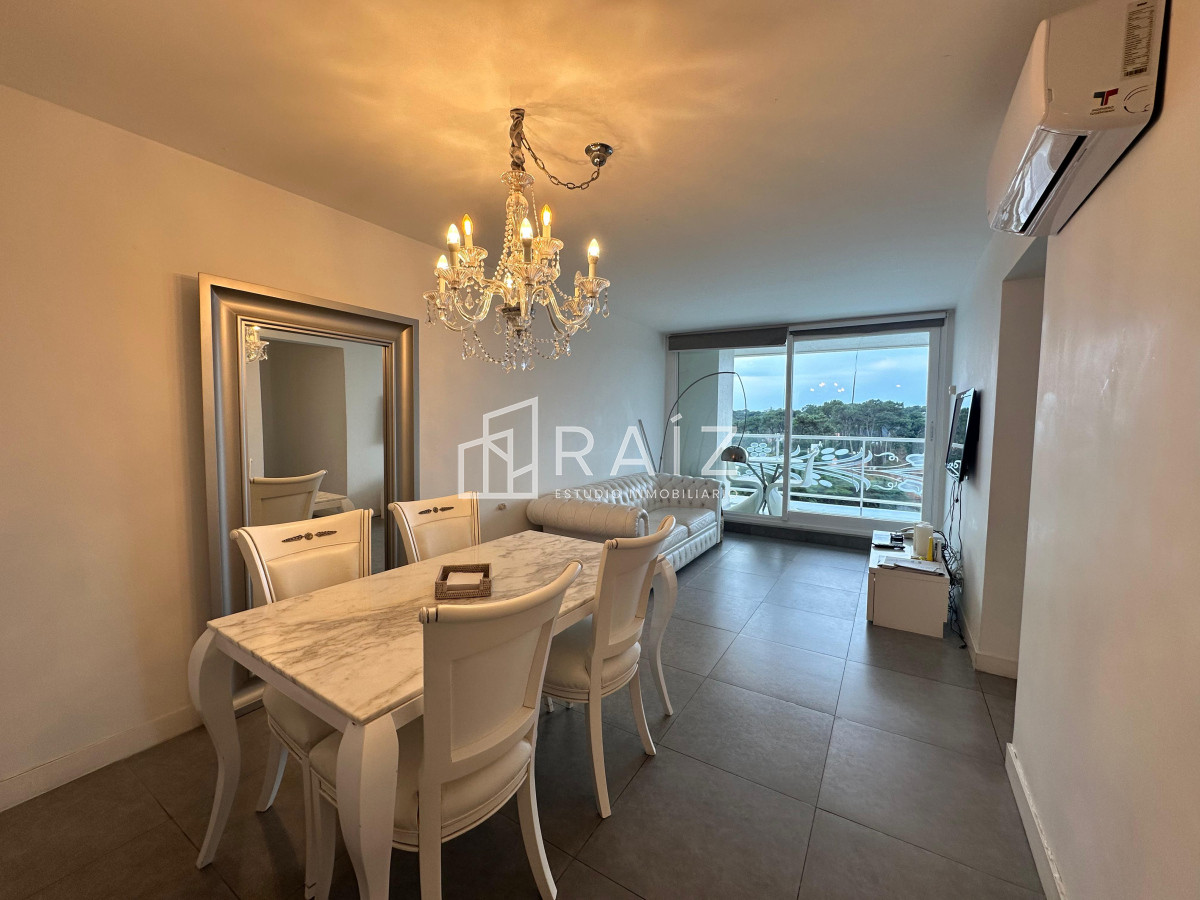 Apartamento ID.11226 - Vende apartamento de 2 dormitorios en Roosevelt Punta del Este.