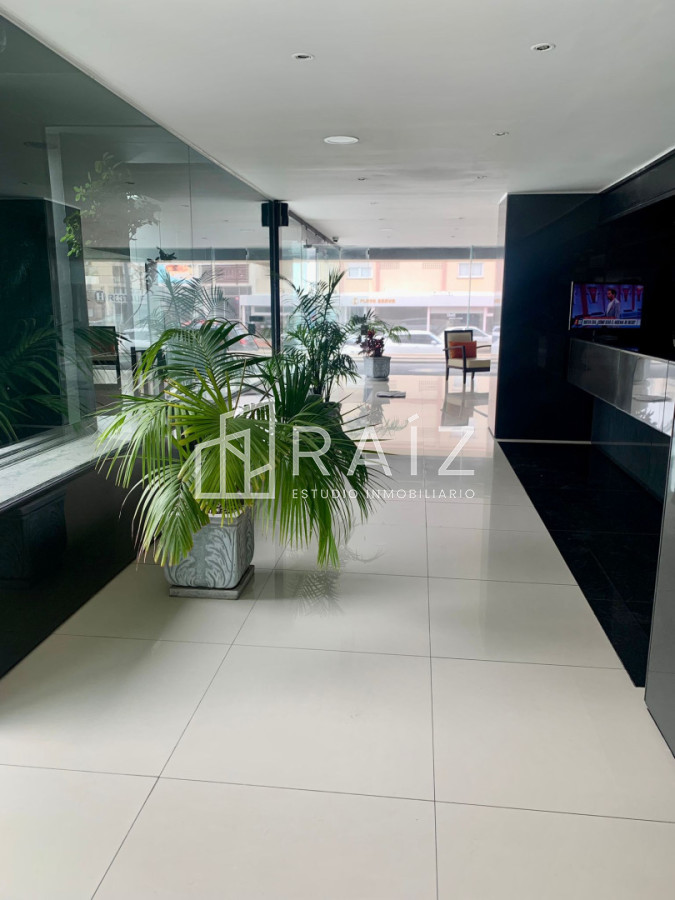 Apartamento ID.11927 - VENTA APARTAMENTO 2 DORMITORIOS + DEPENDENCIA PENINSULA