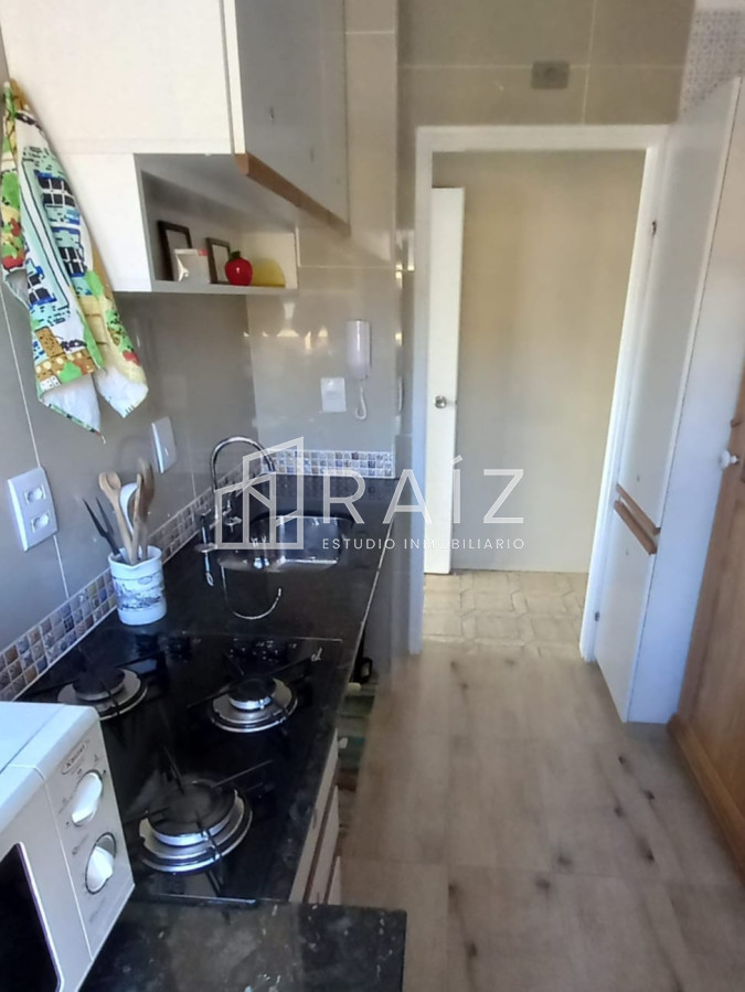 Apartamento ID.11207 - Apartamento en venta de 2 dormitorios a pasos del mar ,Península ,  Punta del este 