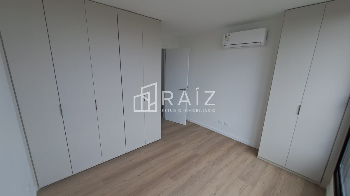 Apartamento ID.9775 - Alquier Anual en Punta del Este Roosevelt