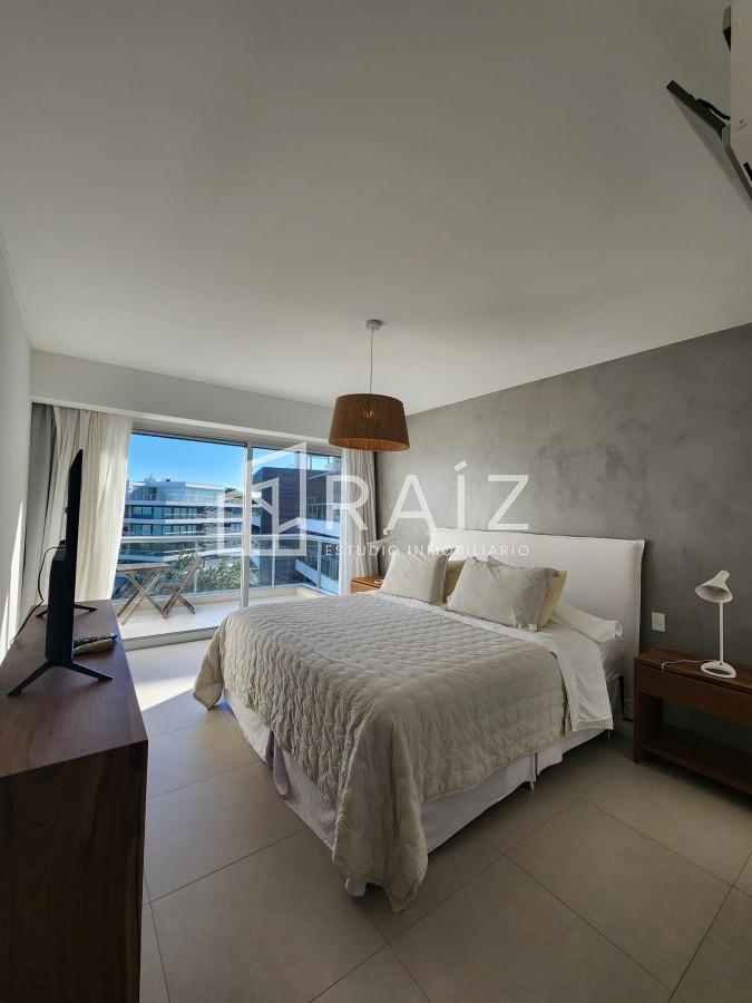 Apartamento ID.12093 - VENTA APARTAMENTO PENTHOUSE 2 DORMITORIOS PLAYA BRAVA