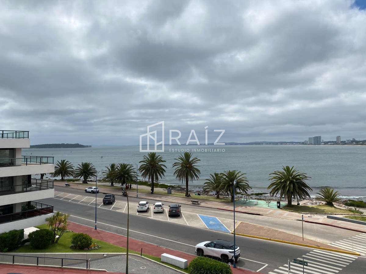 Apartamento ID.11727 - VENTA APARTAMENTO 3 DE DORMITORIOS PUNTA DEL ESTE