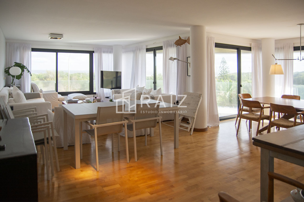Apartamento ID.12091 - VENTA APARTAMENTO 3 DORMITORIOS PLAYA BRAVA