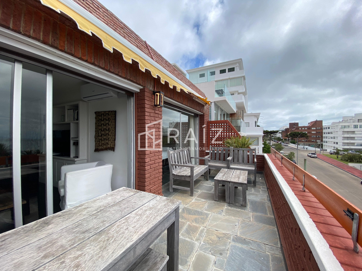 Apartamento ID.11727 - VENTA APARTAMENTO 3 DE DORMITORIOS PUNTA DEL ESTE