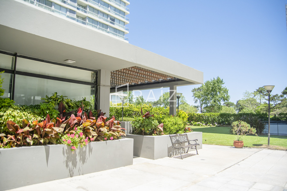 Apartamento ID.11824 - VENTA APARTAMENTO 2 DORMITORIOS ROOSEVELT