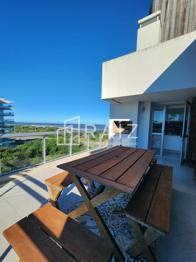 Apartamento ID.12093 - VENTA APARTAMENTO PENTHOUSE 2 DORMITORIOS PLAYA BRAVA